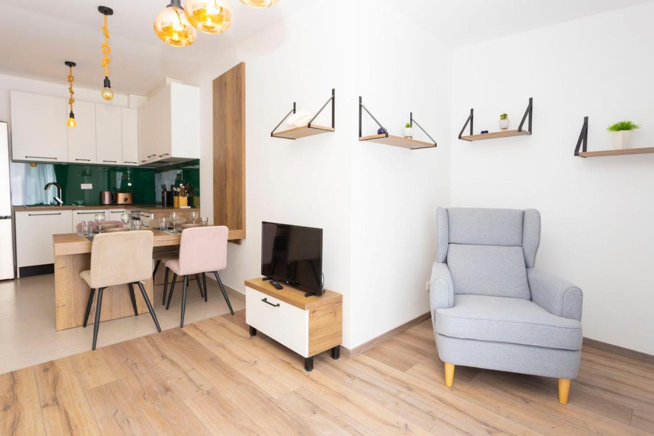 Apartments Jadranko Brela Zewnętrze zdjęcie