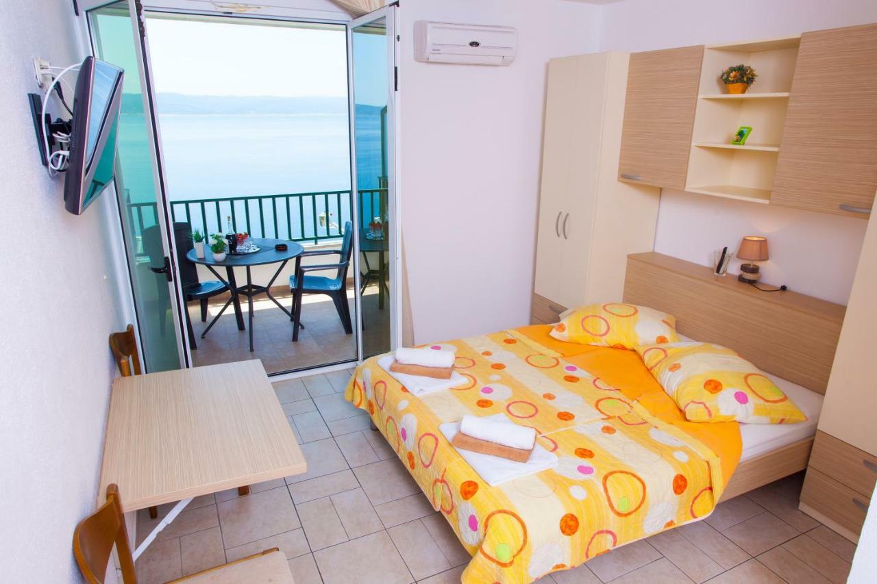 Apartments Jadranko Brela Zewnętrze zdjęcie