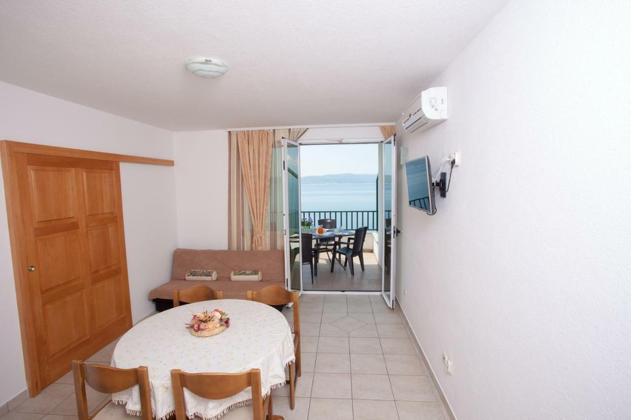 Apartments Jadranko Brela Zewnętrze zdjęcie