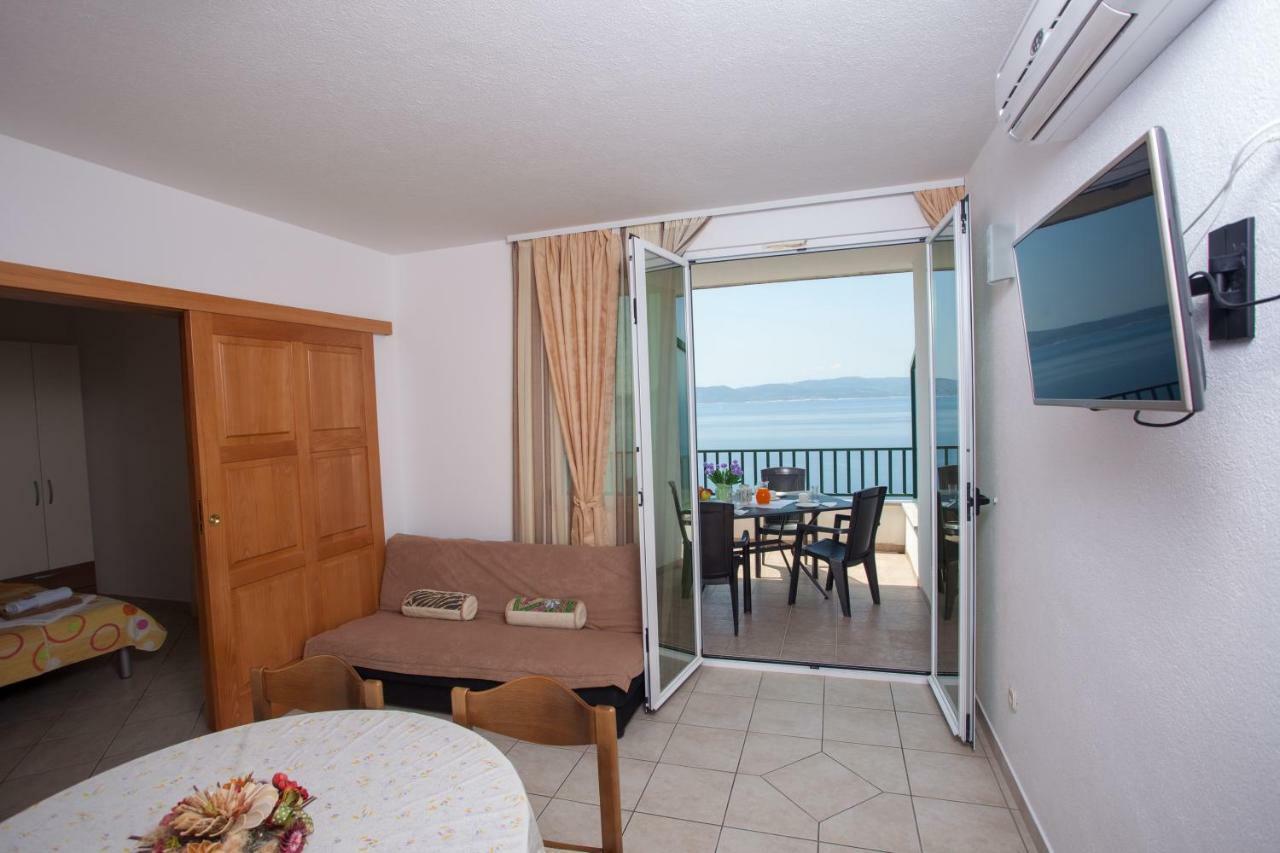 Apartments Jadranko Brela Zewnętrze zdjęcie